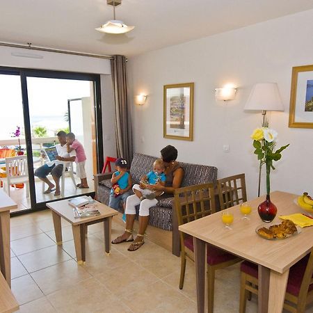 Residence Goelia Royal Cap Villeneuve-Loubet Buitenkant foto