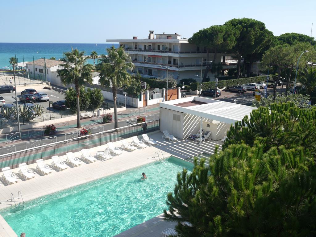 Residence Goelia Royal Cap Villeneuve-Loubet Buitenkant foto